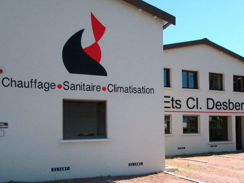 Entrée société Desbenoit, chauffage, sanitaire et climatisation